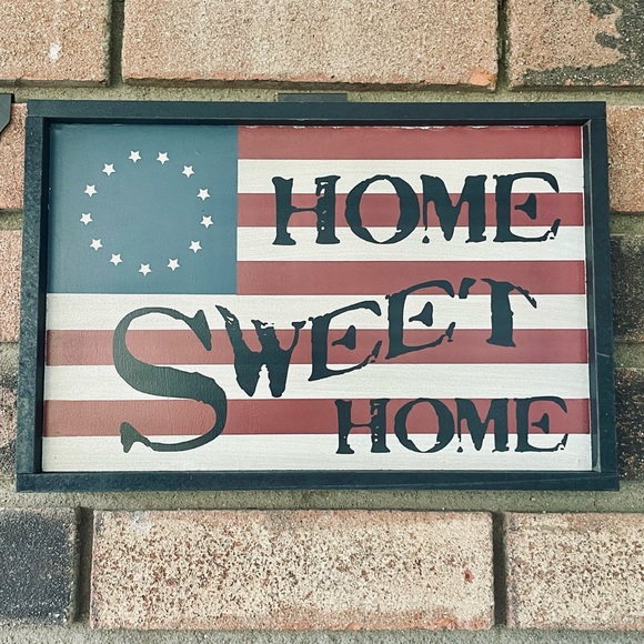 *Home Sweet Home Primitive Flag Sign - Picture 3 of 12
